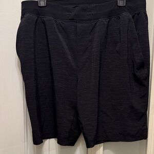Lululemon Men's T.H.E. Short size xl